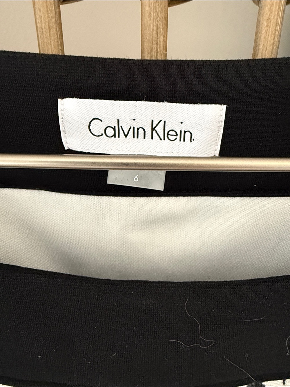 NWT Calvin Klein Black and White Geometric Sheath Dress Size 6 - Picture 2 of 5